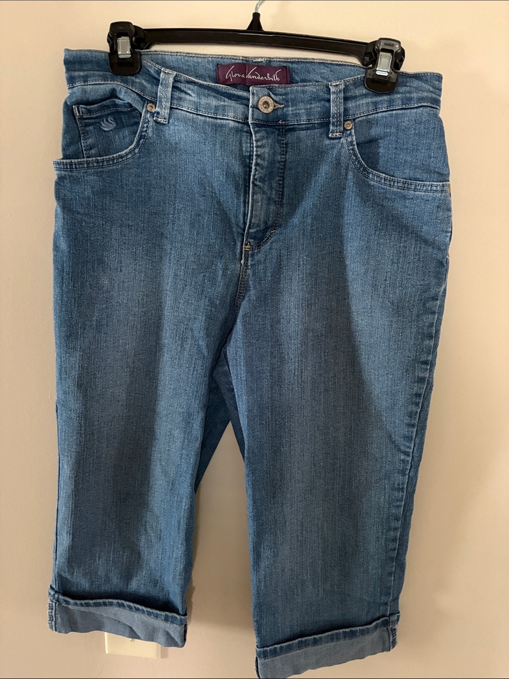 Gloria Vanderbilt Women's Blue Cropped Capri Jeans